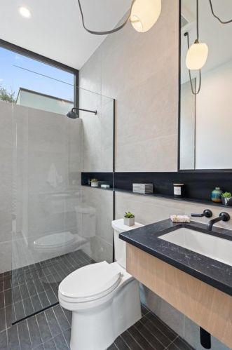 703 Fletcher St, Austin TX exterior