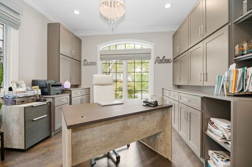 3753 Tripp Ave, Chicago IL 60803-1832 exterior