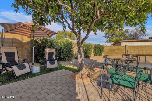 8622 40 Dr, Phoenix AZ 85019-1206 exterior