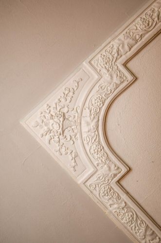 6320 Wells St, Milwaukee WI  53213-3250 exterior