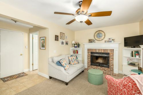 9166 1500, Taylorsville UT exterior