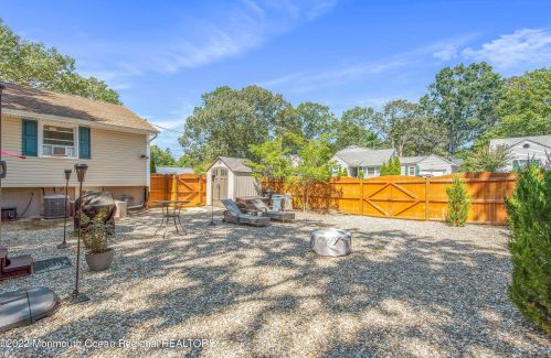 328 Barbara Dr, Point Pleasant Beach NJ 08742-2108 exterior