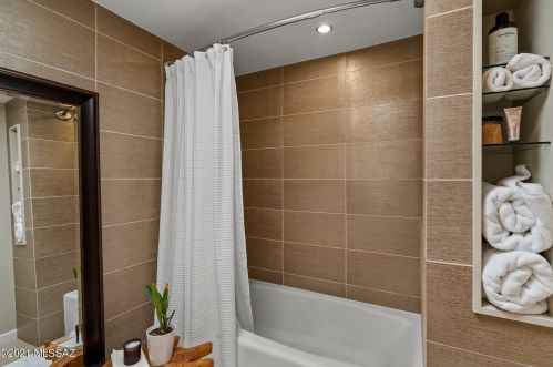 7256 Camino Valle Verde, Tucson AZ  85715-3408 exterior