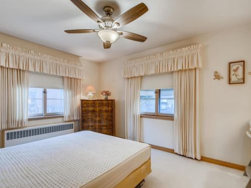 636 5 Ave, South Saint Paul MN 55075-2828 exterior