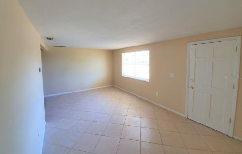 3336 Rock Royal Dr, Tarpon Springs, FL 34691-1032