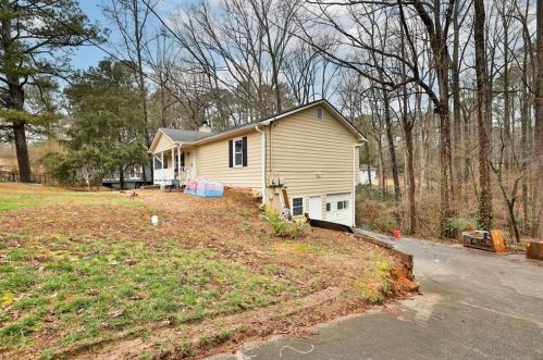 3384 Newcastle Way, Lithonia GA  30039-4637 exterior