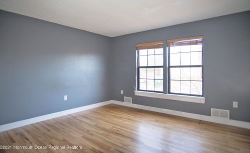 203 Larkspur Ln, Jackson Twp NJ 08527-4180 exterior