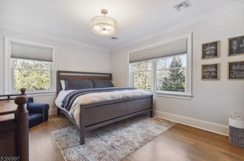 7 Dale Dr, Chatham Township NJ  07928-1661 exterior