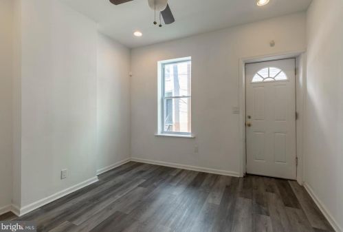 2695 Collins St, Philadelphia PA  19125-1407 exterior