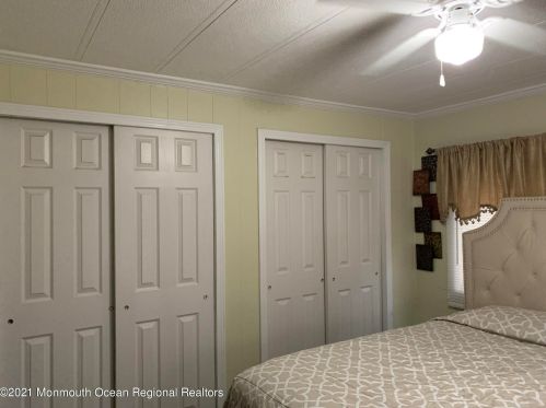 17 Southwind Cir, Jackson Twp NJ 08527-2822 exterior