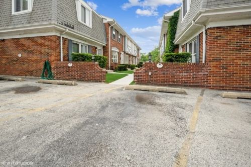 2314 111th St, Chicago IL  60643-3967 exterior