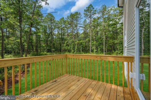 431 Virginia Ave, Berkeley Township NJ 08721-2811 exterior