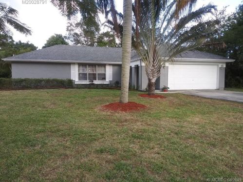 3101 Canby Rd, Fort Pierce FL  34952-5860 exterior