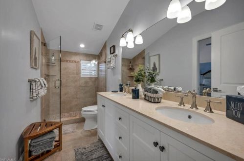 1243 12 Ave, Naples FL 34120-3453 exterior