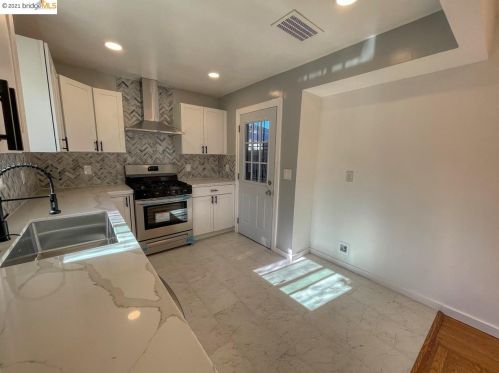 2918 Euclid Ave, Concord CA  94519-2634 exterior