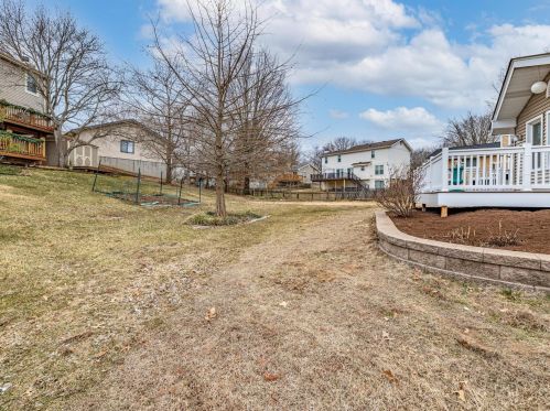 2922 Meramar Dr, Saint Louis MO 63129-5636 exterior