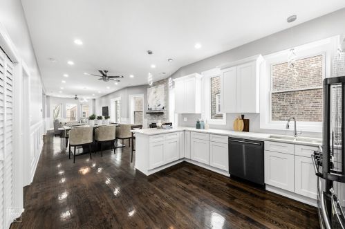 1872 Millard Ave, Chicago IL 60629-4349 exterior