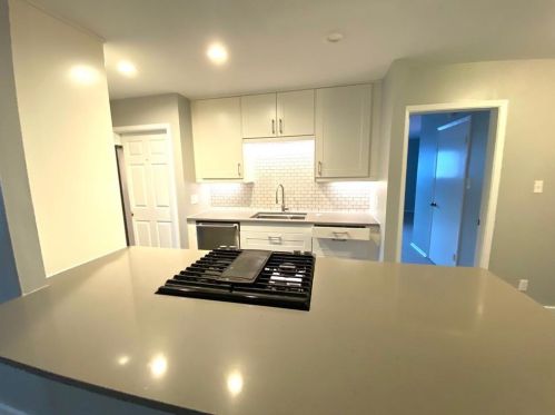 5903 Buffalo Pass, Austin TX  78745-3562 exterior