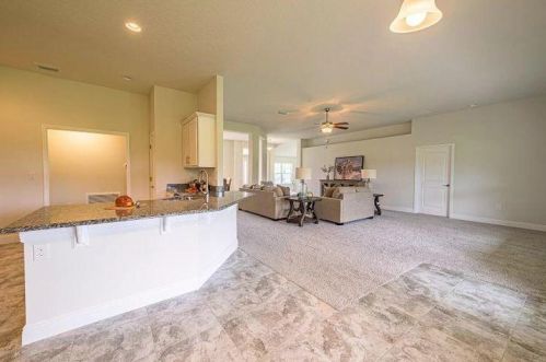 5957 Baylor Ave, Fort Pierce FL 34986-3635 exterior