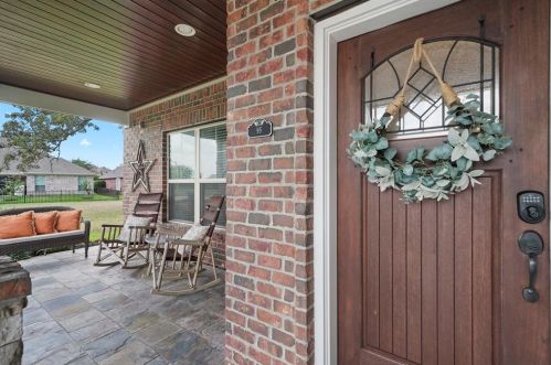 95 La Costa Dr, Montgomery TX  77356-5357 exterior