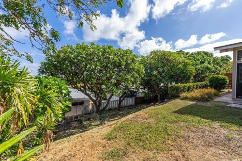 4933 Waa St, Honolulu HI 96821-1445 exterior