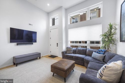 1709 Annin St, Philadelphia PA  19146-3008 exterior