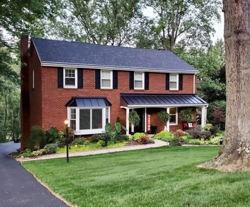 2389 Mill Grove Rd, Pittsburgh, PA 15241-2727