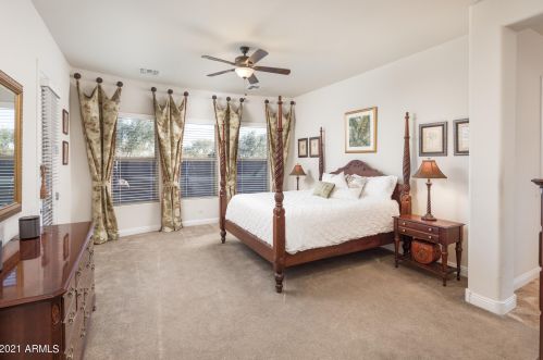 3753 Ember Glow Way, Phoenix AZ 85050-4928 exterior