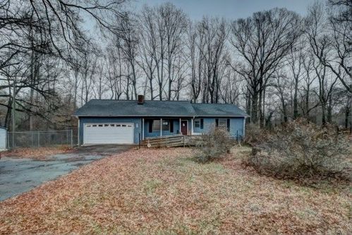 2413 Lafayette St, Shelby NC  28150-2814 exterior