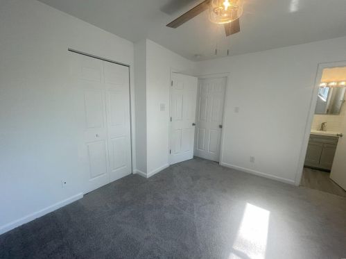 1130 Chambers Rd, Saint Louis MO 63137-1507 exterior