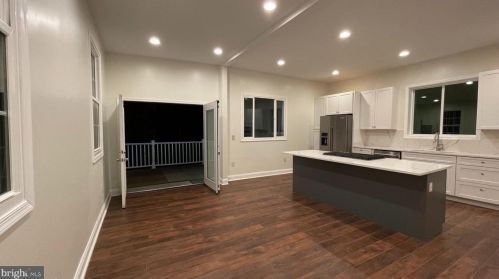 827 Philadelphia Ave, Silver Spring MD  20910-4935 exterior