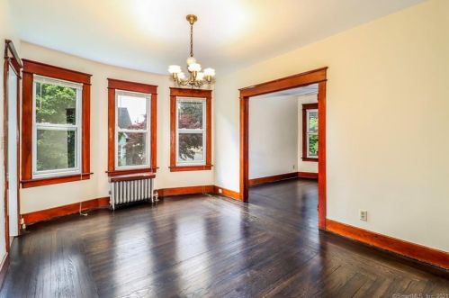 63 Emmett Ave, Derby CT 06418-1231 exterior