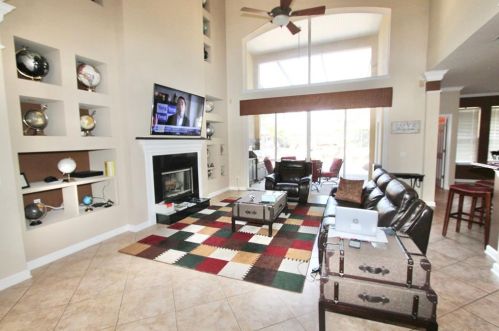 1076 Bloomsbury Run, Lake Mary FL  32746-1974 exterior