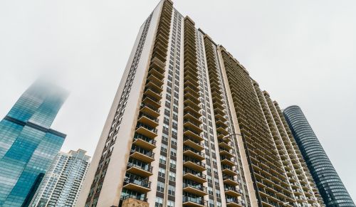 400 Randolph St, Chicago IL  60601-7313 exterior