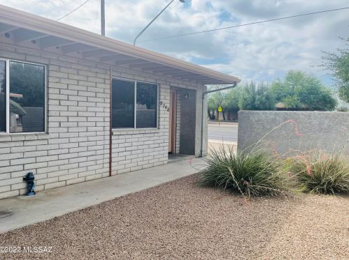 5745 Pima St, Tucson AZ  85712-5609 exterior