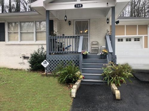 164 Fairburn Rd, Atlanta GA 30331-2302 exterior