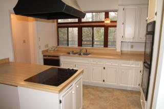 2308 Northside Dr, Jackson MS  39211-4765 exterior