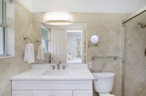 702 107 Ave, Naples FL 34108-1858 exterior