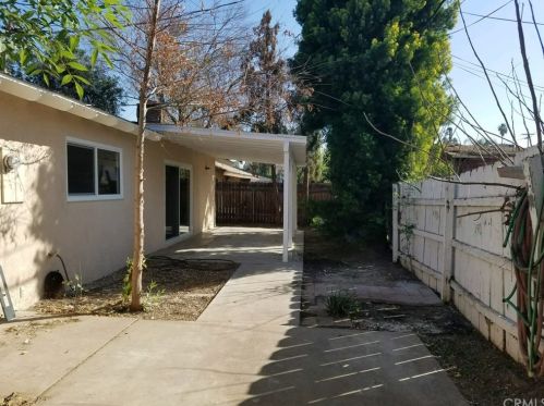 5358 El Molino Ave, Riverside CA 92504-2225 exterior