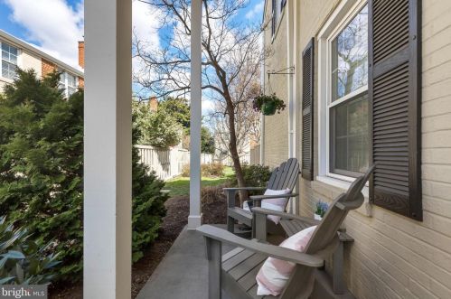 3749 Ingalls Ave, Alexandria VA  22302-1809 exterior