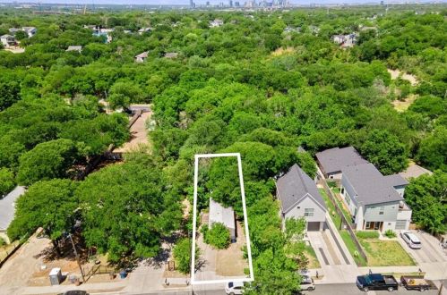 1216 Eleanor St, Austin TX  78721-2118 exterior