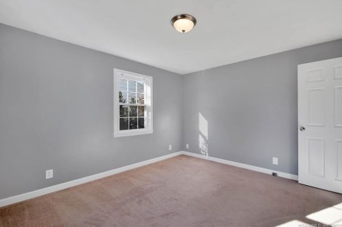 92 Osgood Ave, New Britain CT 06053-2715 exterior