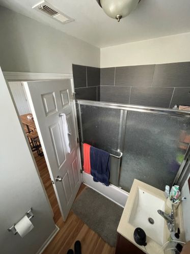 1706 17th St, Chicago IL 60608-3885 exterior