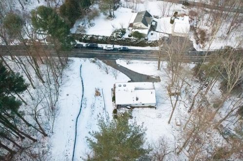 386 Scoville Hl Rd, Torrington CT 06791-1012 exterior