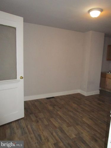 5603 Market St, Philadelphia, PA 19139-3210