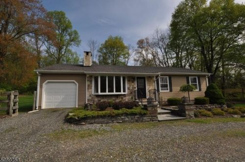 159 South Rd, Chester NJ  07930-2741 exterior