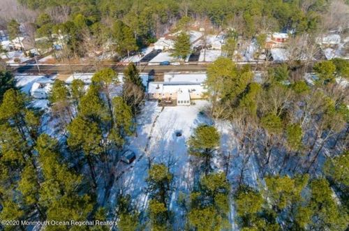 426 Frank Applegate Rd, Jackson Twp NJ 08527-2454 exterior