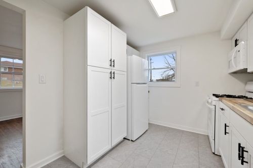 1307 Jefferson Heights Rd, Pittsburgh PA  15235-4807 exterior