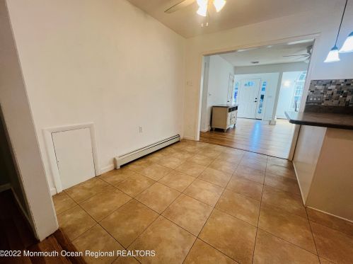 308 Enterprise Dr, Lacey NJ 08731-1815 exterior