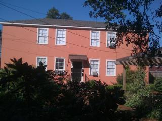 205 State St, Baton Rouge LA  70802-7939 exterior